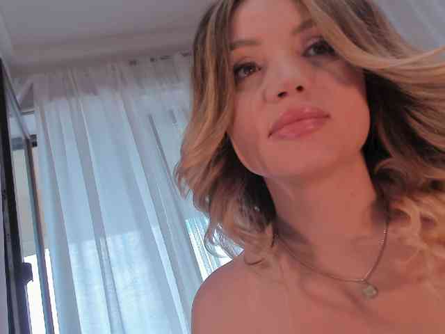 blondebab3 webcam