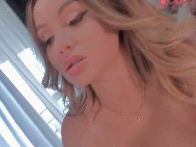 blondebab3 webcam