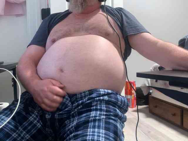 allergictolov Live Webcam on BongaCams