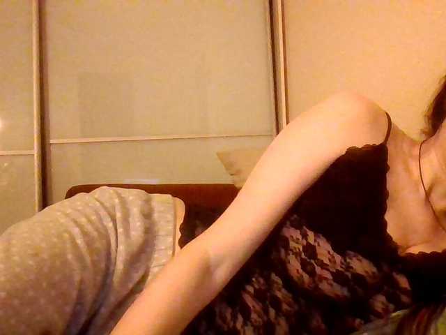 lily133's BongaCams show and profile