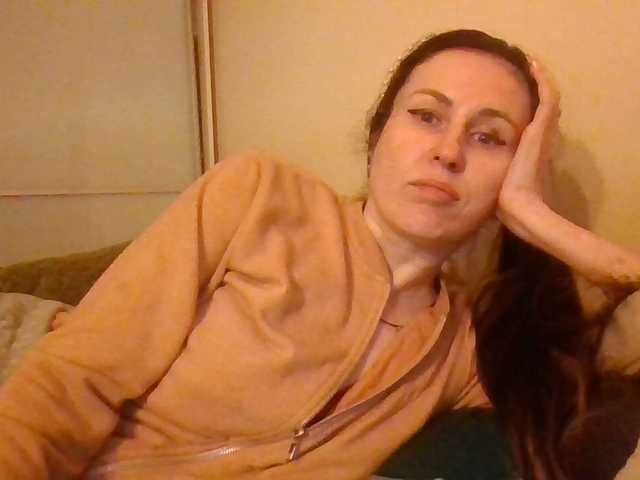 lily133's BongaCams show and profile