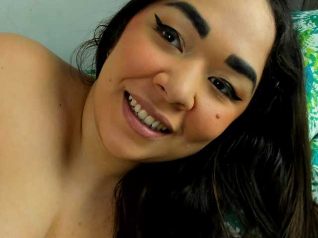 Brianna20's BongaCams show and profile