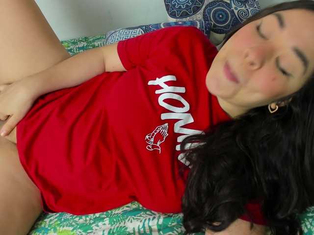 Brianna20's BongaCams show and profile