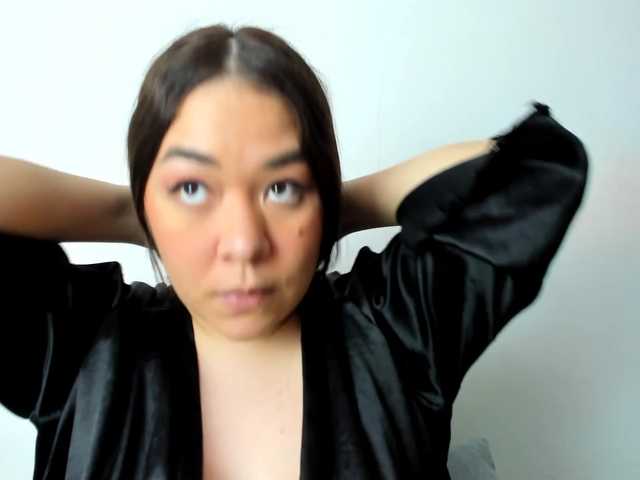 Brianna20's BongaCams show and profile