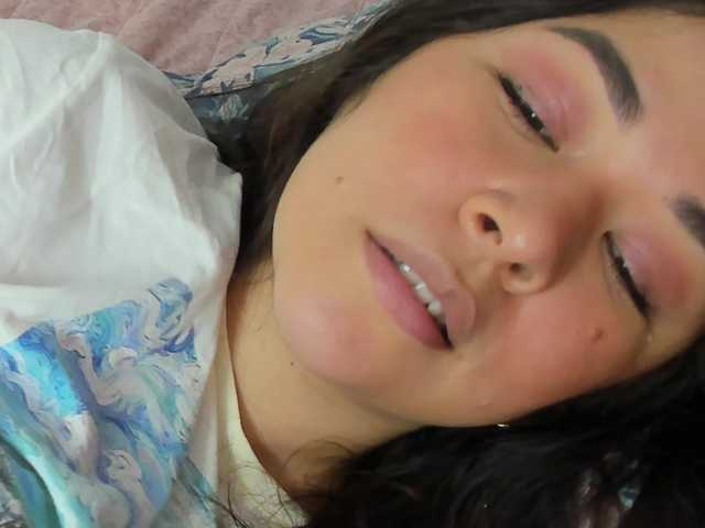 Brianna20's BongaCams show and profile