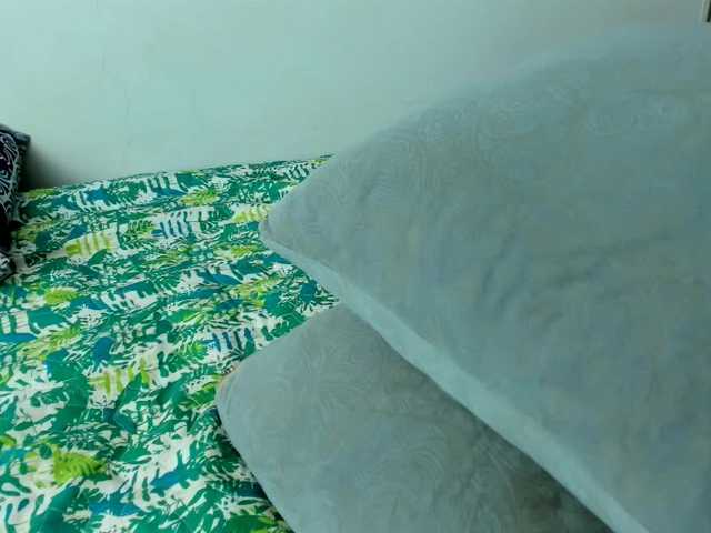 Brianna20's BongaCams show and profile