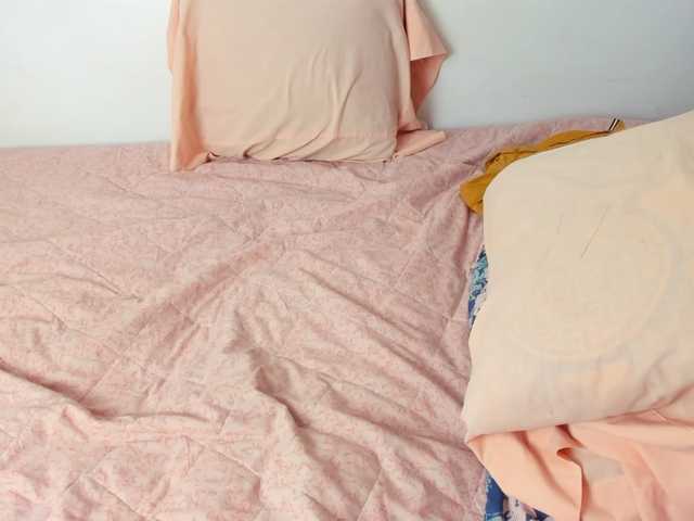 Brianna20's BongaCams show and profile