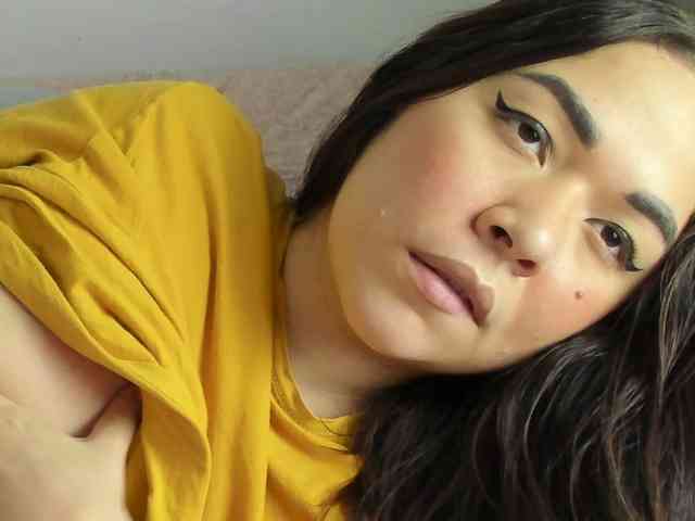 Brianna20 webcam