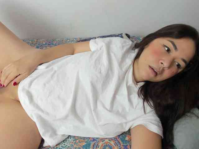 Brianna20 webcam