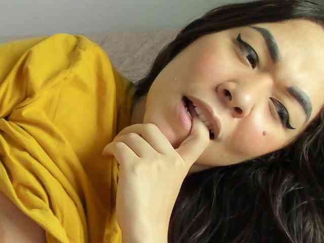 Brianna20 webcam