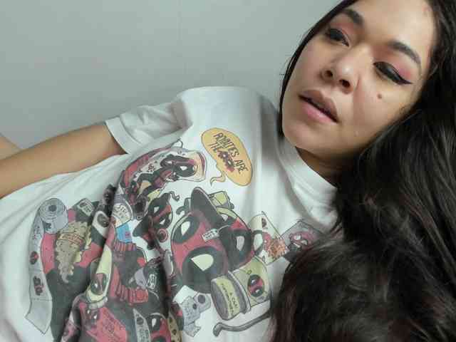 Brianna20 webcam