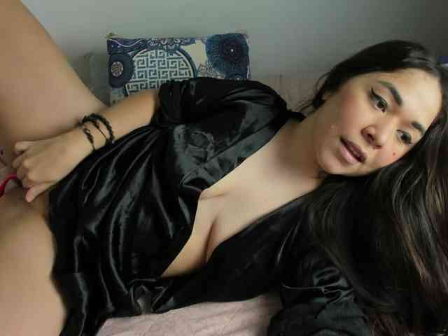 Brianna20 webcam