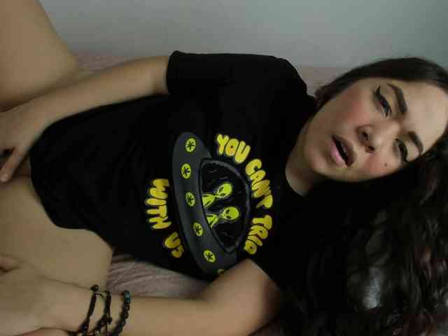 Brianna20 webcam