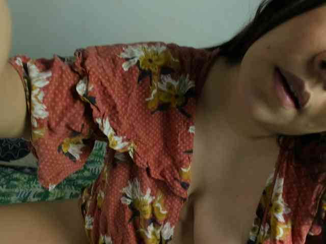 Brianna20 webcam