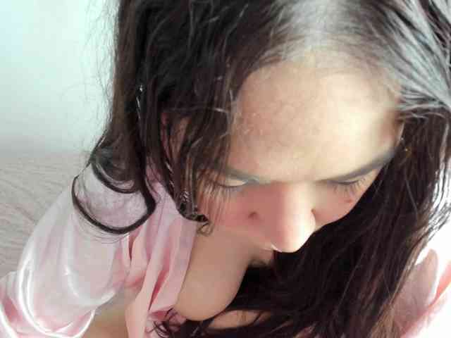 Brianna20 webcam