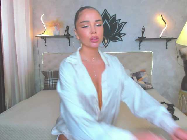 Bianka-strip на llcam
