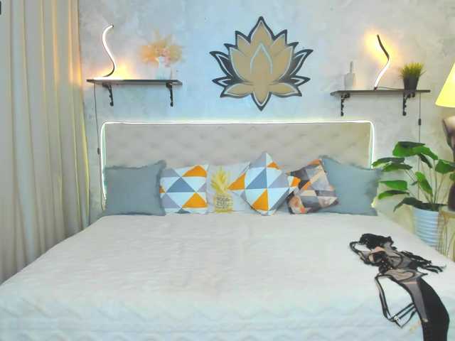 Bianka-strip from BongaCams is Freechat