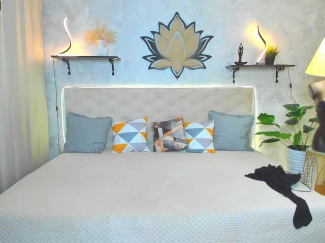 Bianka-strip's BongaCams show and profile