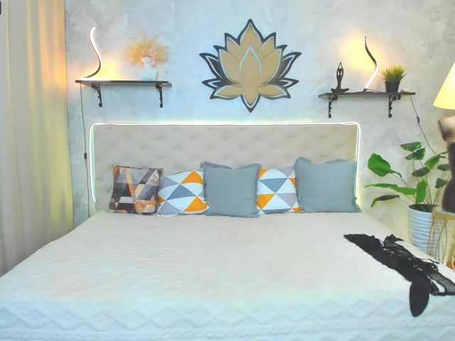 Bianka-strip's BongaCams show and profile