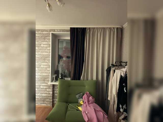 Bianka-strip's BongaCams show and profile