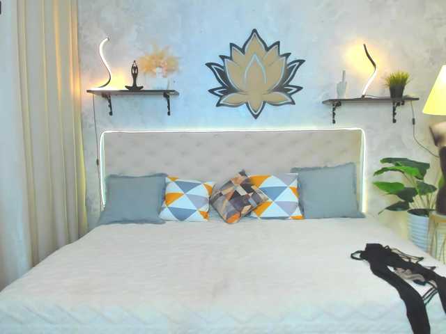 Bianka-strip's BongaCams show and profile