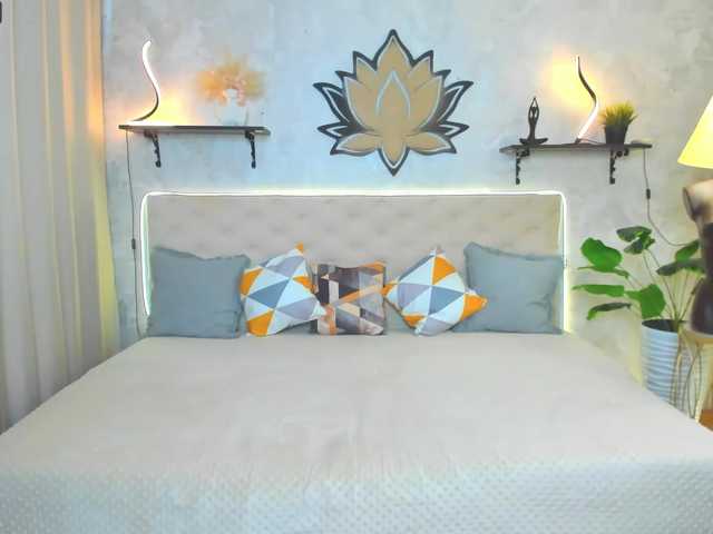 Bianka-strip's BongaCams show and profile