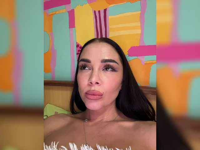 Bianka-strip's BongaCams show and profile