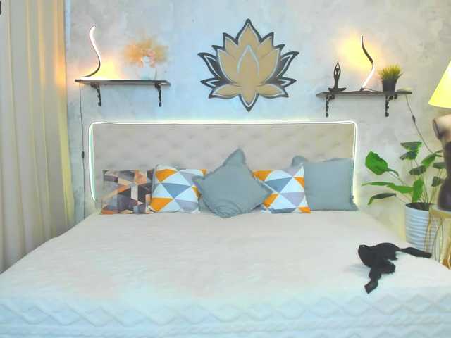 Bianka-strip's BongaCams show and profile