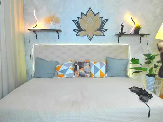 Bianka-strip's BongaCams show and profile