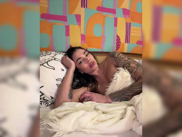 Bianka-strip's BongaCams show and profile