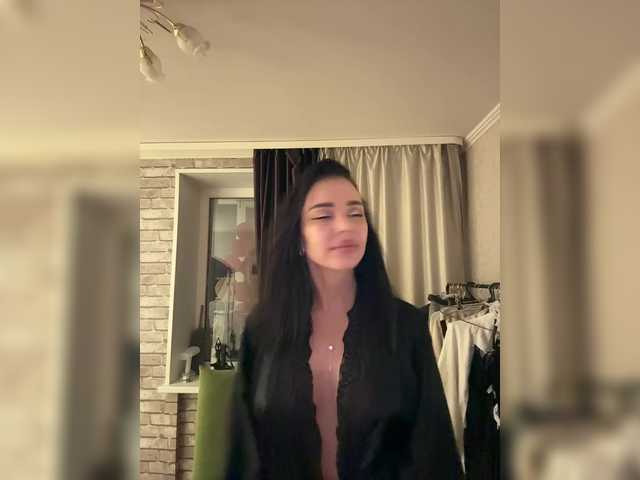 Bianka-strip's BongaCams show and profile