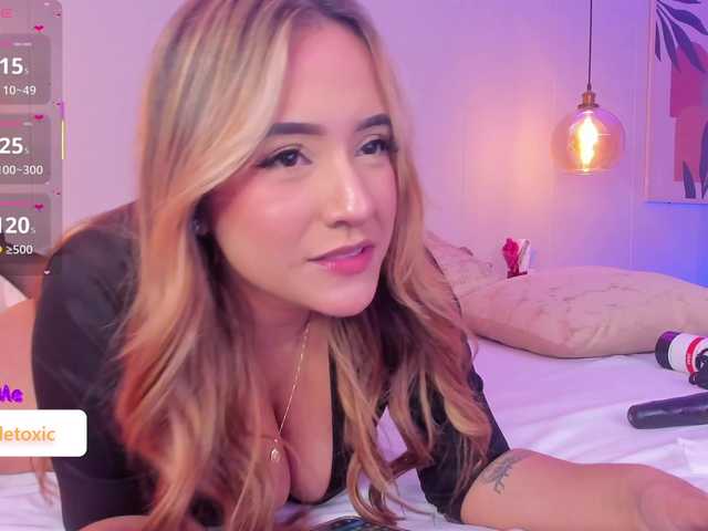 LittleToxic's BongaCams show and profile