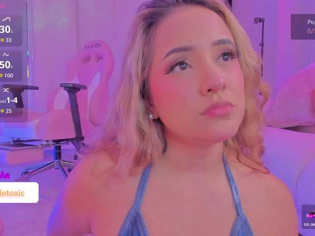 LittleToxic's BongaCams show and profile