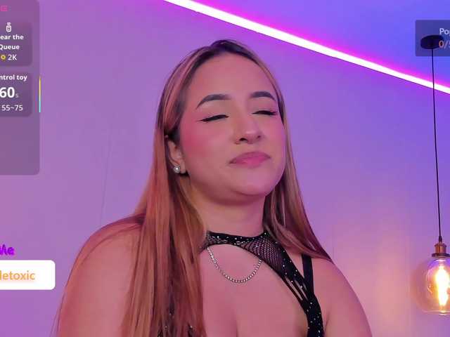 LittleToxic's BongaCams show and profile