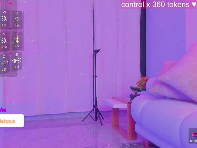 LittleToxic from BongaCams is Freechat