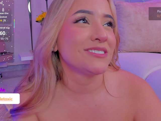 LittleToxic's BongaCams show and profile