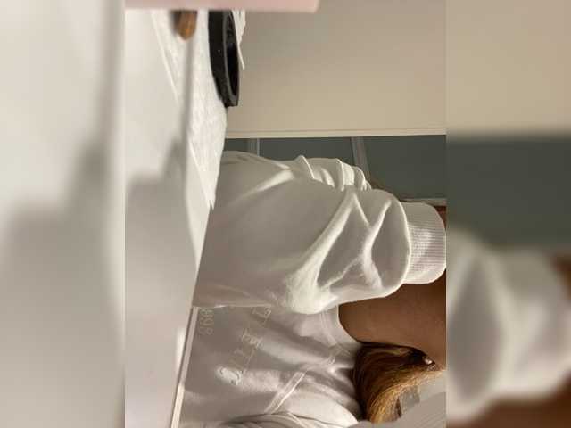 LittleToxic's BongaCams show and profile