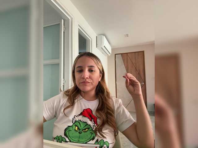 LittleToxic's BongaCams show and profile