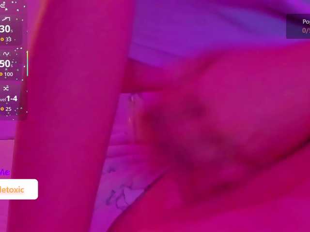 LittleToxic's BongaCams show and profile