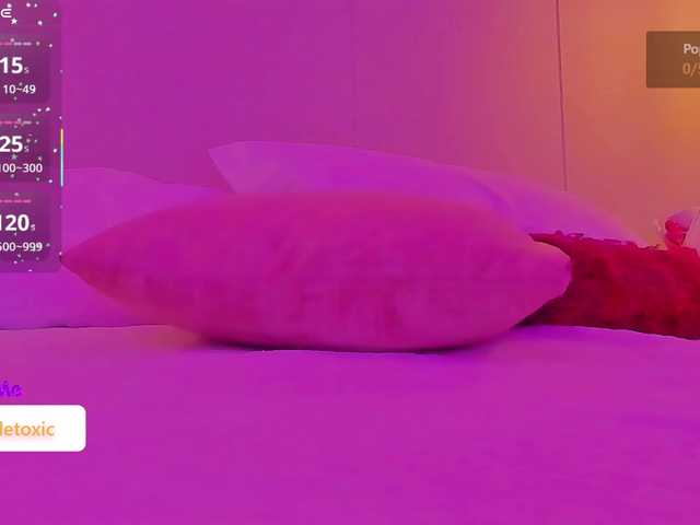 LittleToxic's BongaCams show and profile