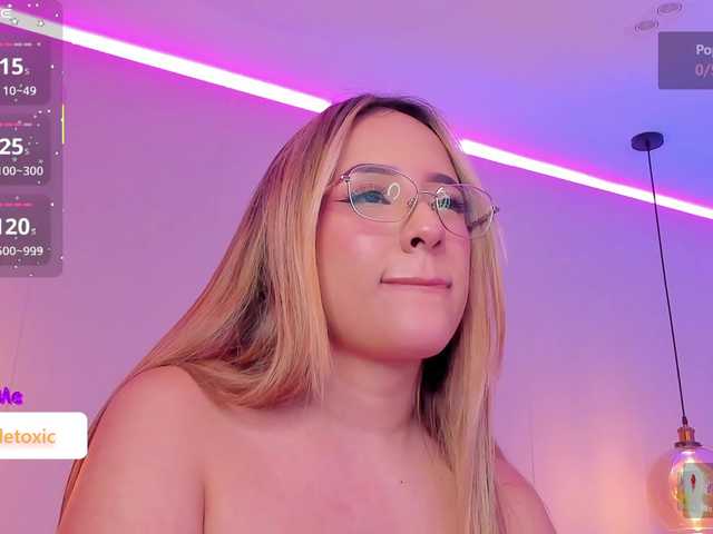 LittleToxic Live Cam on BongaCams