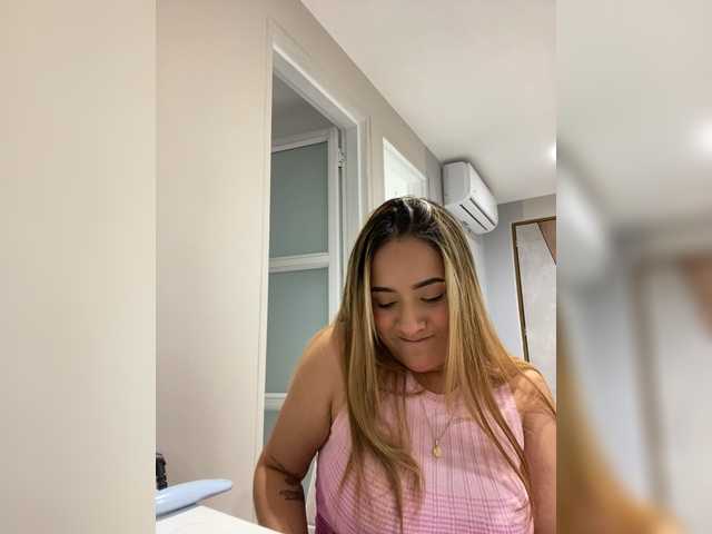 LittleToxic's BongaCams show and profile