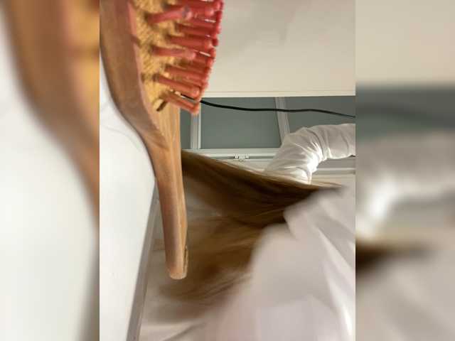 LittleToxic's BongaCams show and profile