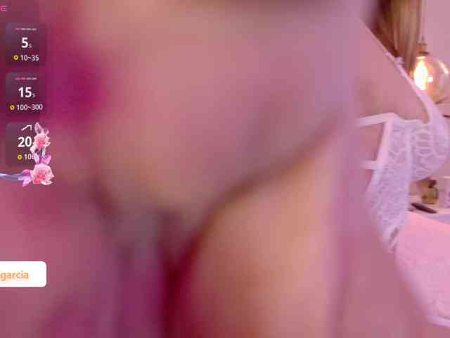 LittleToxic webcam
