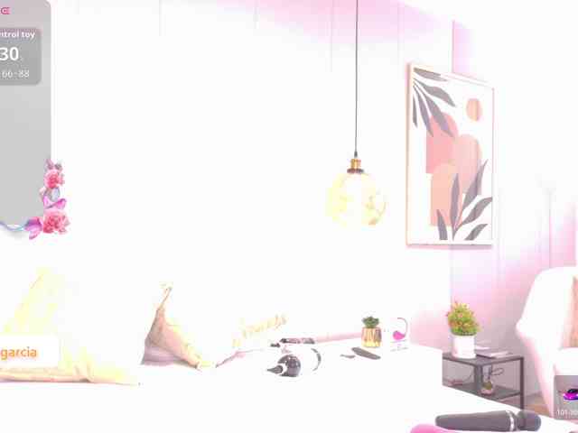 LittleToxic webcam
