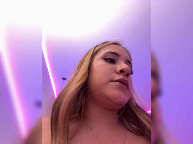 LittleToxic webcam