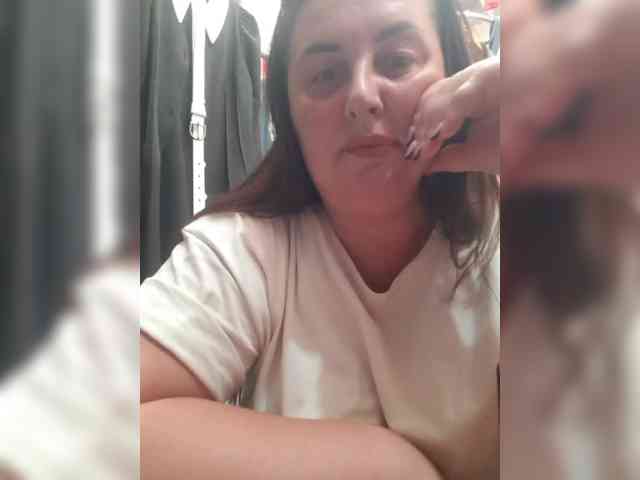 OlgaSaphire webcam