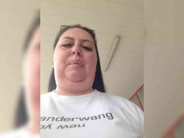 OlgaSaphire webcam