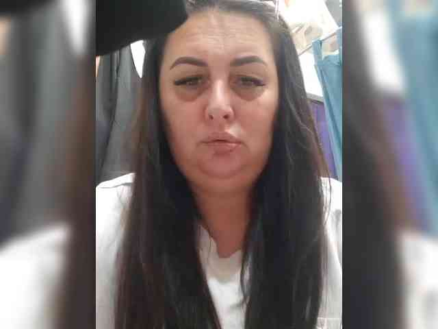 OlgaSaphire webcam