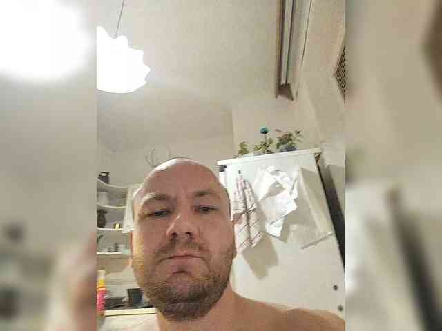 bradjolie Live Webcam on BongaCams